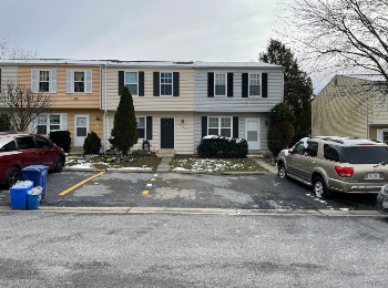 Hunters Woods Homes and Townhomes