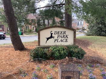 Deer Park Place Condominiums