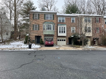 Woodland Hills Homes and Townhomes